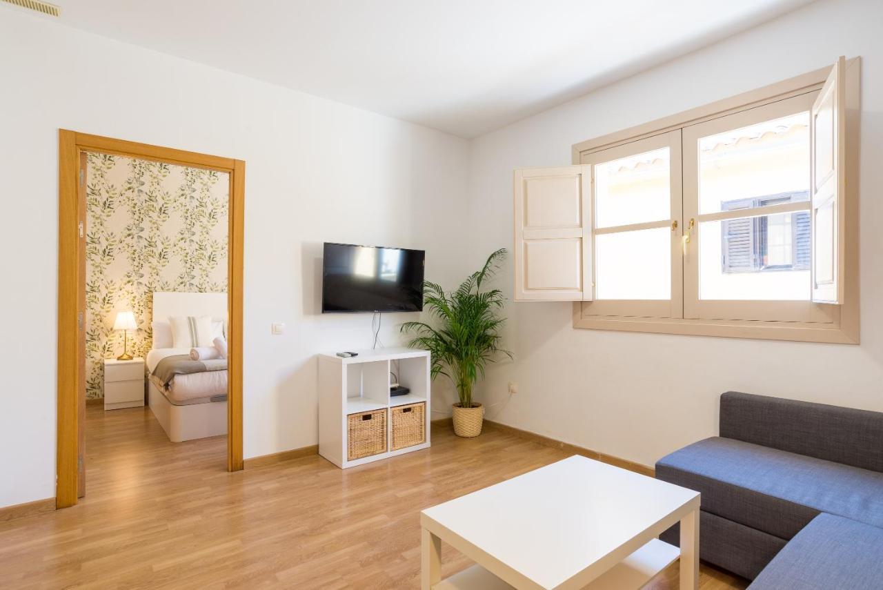 מאלגה Mitjana By Ele Apartments מראה חיצוני תמונה
