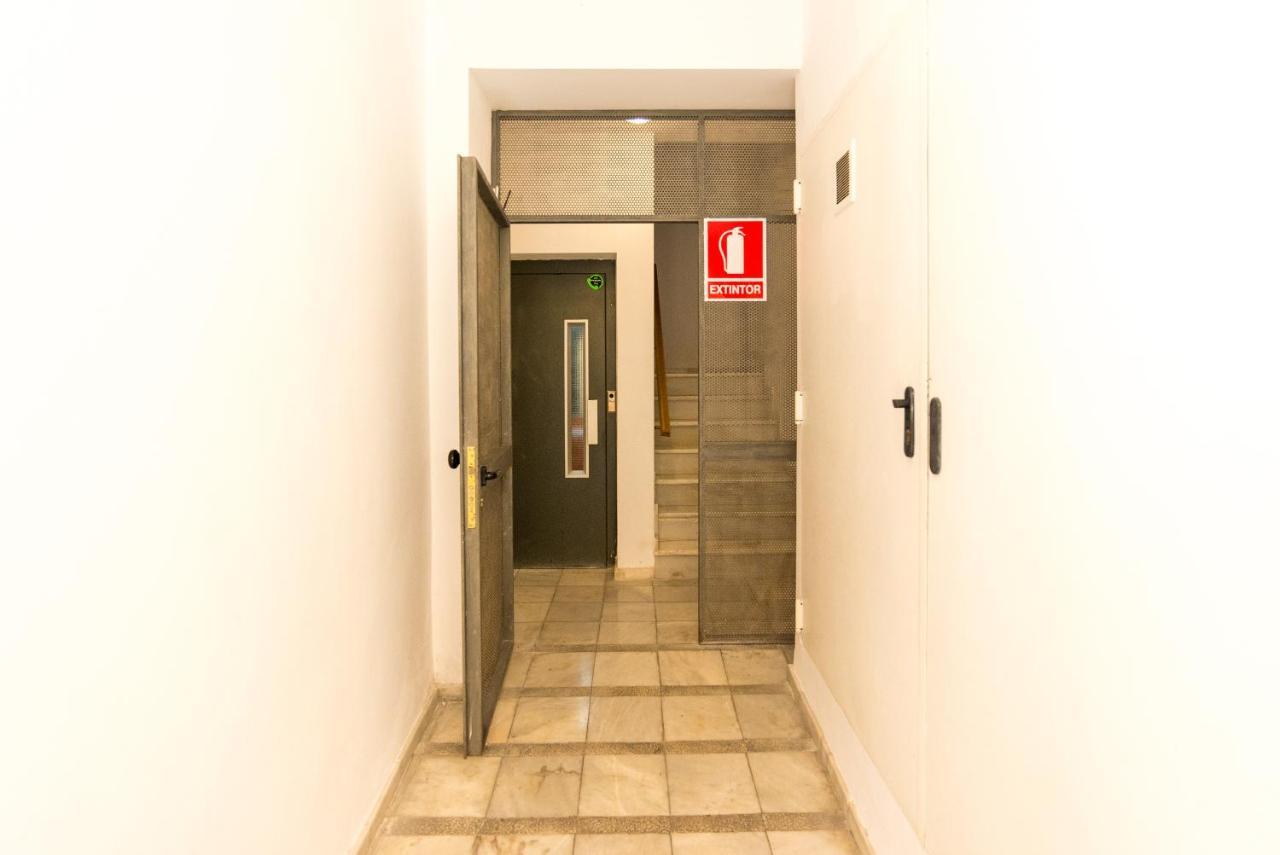 מאלגה Mitjana By Ele Apartments מראה חיצוני תמונה